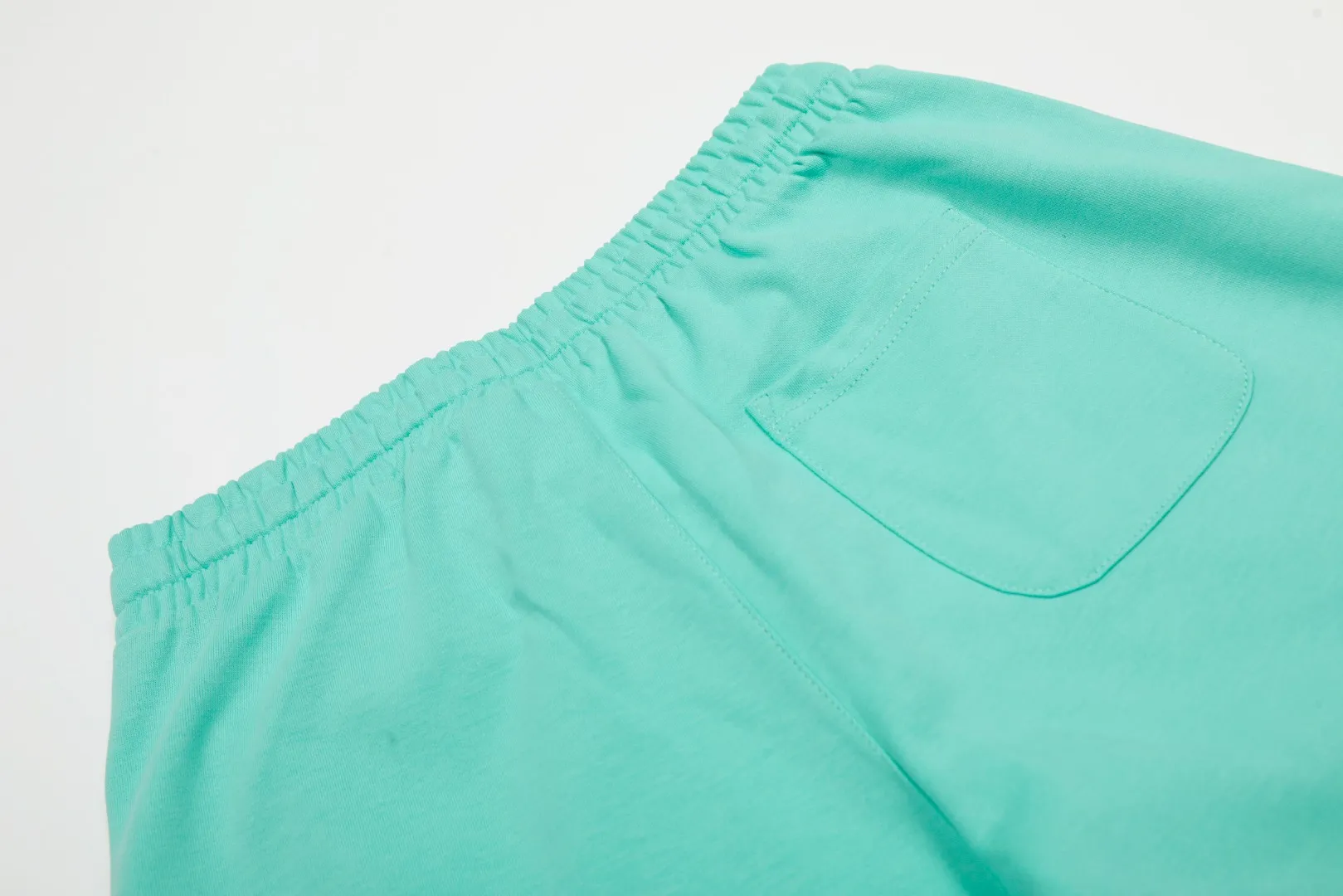P146 💰 "Top Quality" Style Number: D910# [Ralph Lauren Paul Small Label War Horse Basic Women's Shorts] ✅Slim and sexy slim-fitting model for hot girls, six-color colorful hair ✅Summer fresh, classic and versatile drawstring basic classic shorts ✅Lazy style must-have item, small fresh feeling on the upper body ✅Air cotton is soft, comfortable and breathable, retro and textured ✅Specialized for platform live broadcast, wholesale entity, summer running volume ✅Simple and easy to match, light American style, super great ✅Standard for summer, small and sexy is YYDS, a must for petite girls Size: S-L #Elastic waistline can be stretched Color: Black White Gray Pink Apricot Green